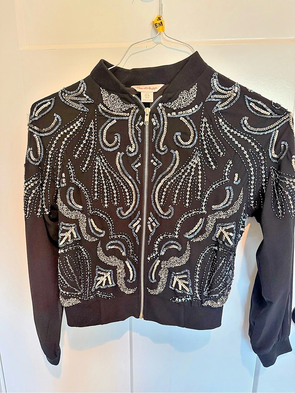 Miss Selfridge Embellished Paisley Bomber Jacket in Black & SilverSize 4.
No st